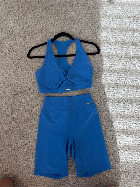 Gymshark Other - GYMSHARK WHITNEY SIMMONS SET